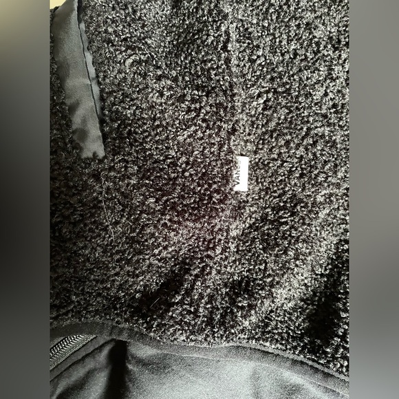 Vans womens Black Mock Neck Sherpa Zip-Up Jacket XS NWOT - Picture 5 of 15